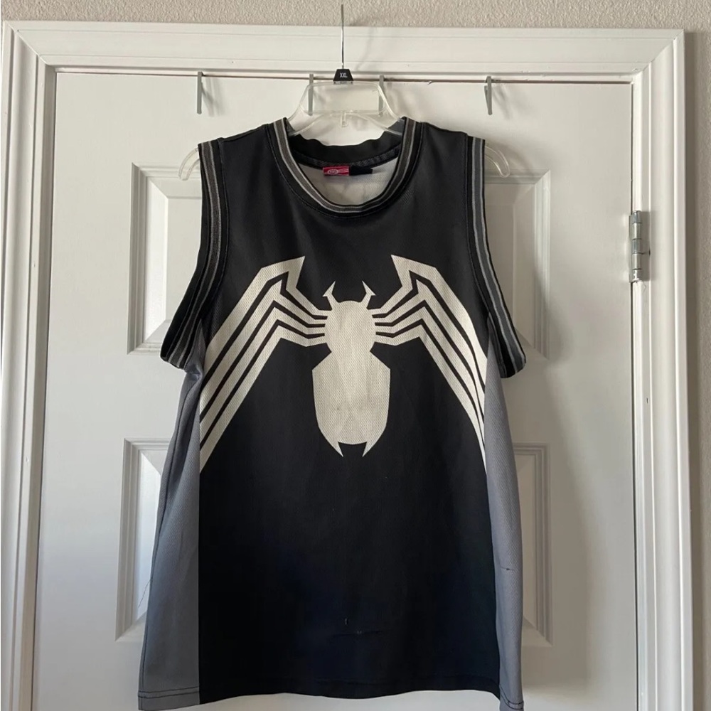 Venom basketball jersey vintage.